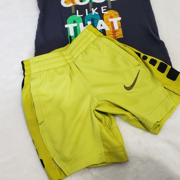 Bundle - Picture 4 of 4